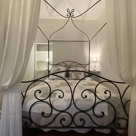 Guest house Domaine La Belle Histoire - Cote Jardin