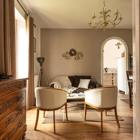 Domaine La Belle Histoire - Cote Jardin Pensjonat