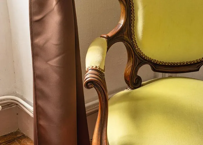 Domaine La Belle Histoire - Cote Jardin 招待所