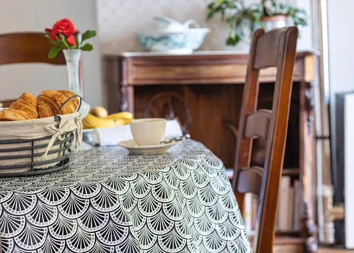 招待所 Domaine La Belle Histoire - Cote Jardin Besset