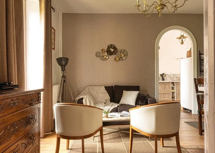 Domaine La Belle Histoire - Cote Jardin 招待所